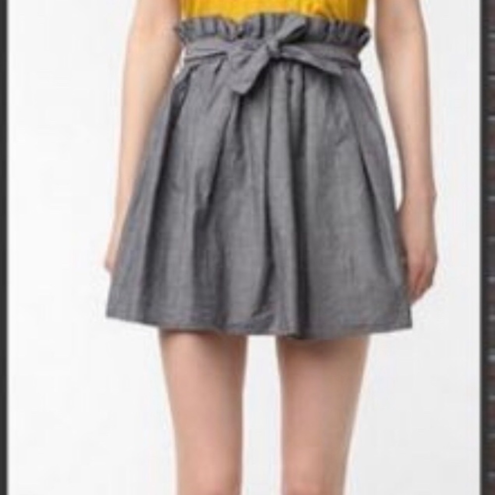 Pleated paper-bag  skirt